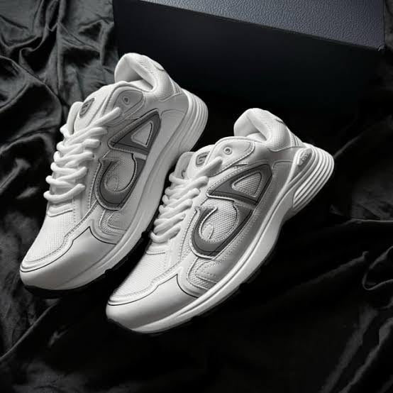 Countdown Sneaker